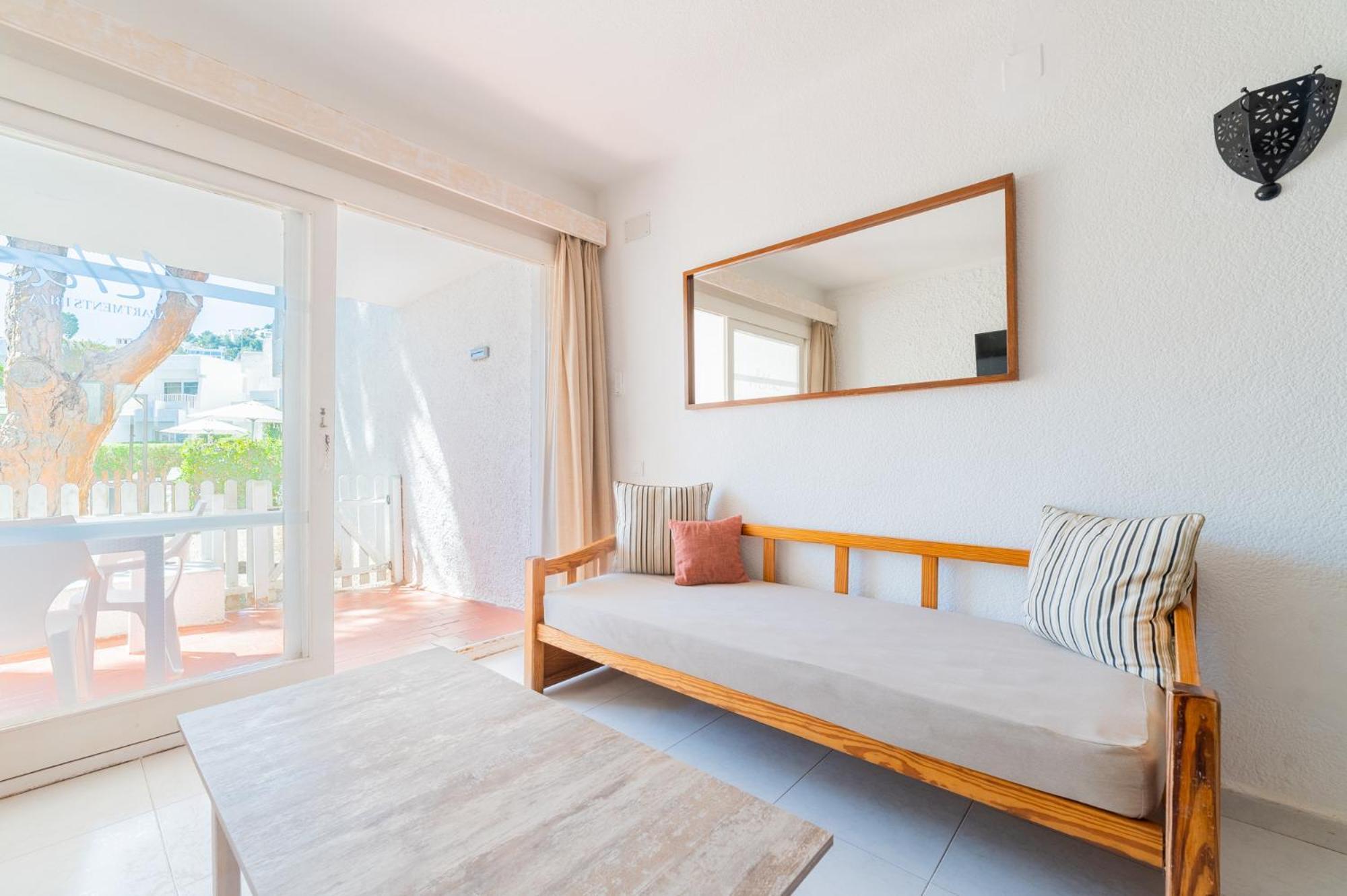 Atlas Apartments Ibiza Santa Eularia des Riu Ngoại thất bức ảnh