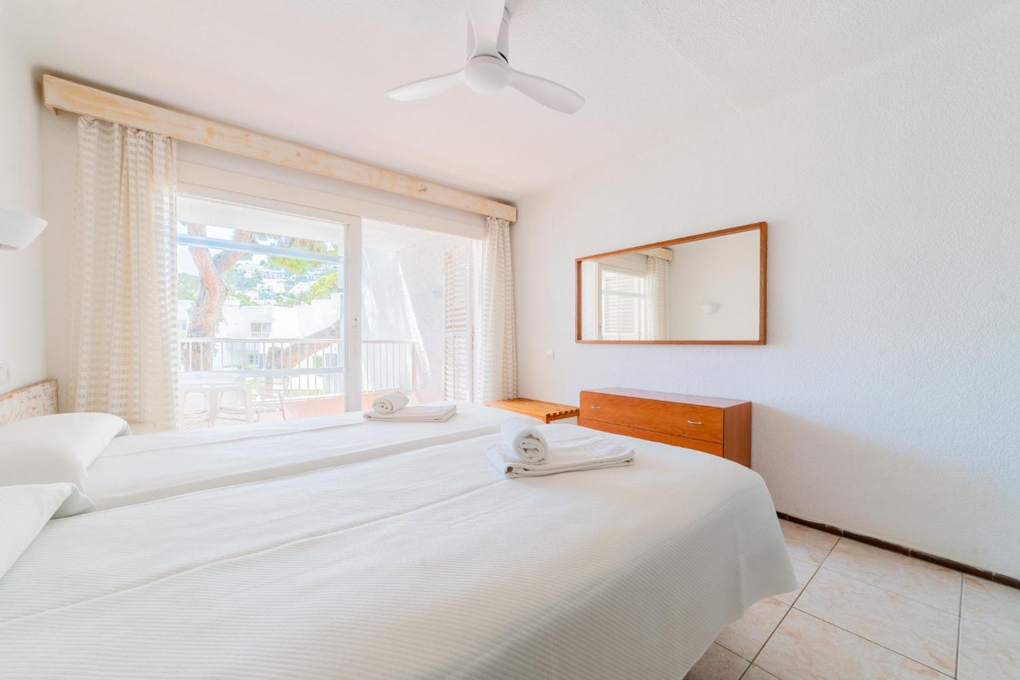 Atlas Apartments Ibiza Santa Eularia des Riu Ngoại thất bức ảnh