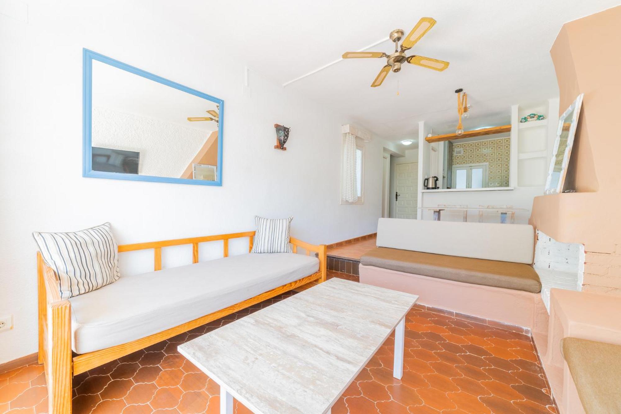 Atlas Apartments Ibiza Santa Eularia des Riu Ngoại thất bức ảnh