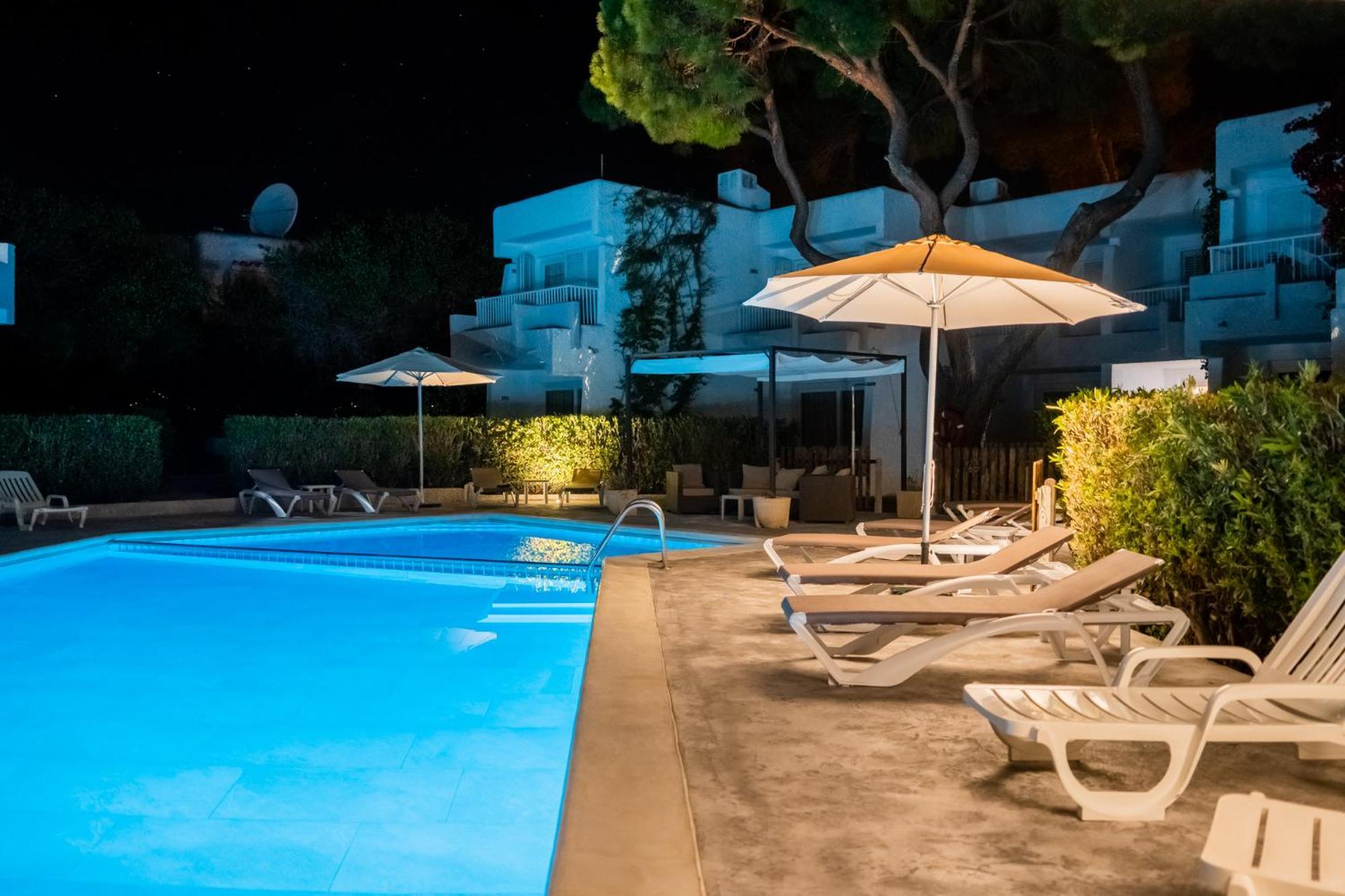 Atlas Apartments Ibiza Santa Eularia des Riu Ngoại thất bức ảnh