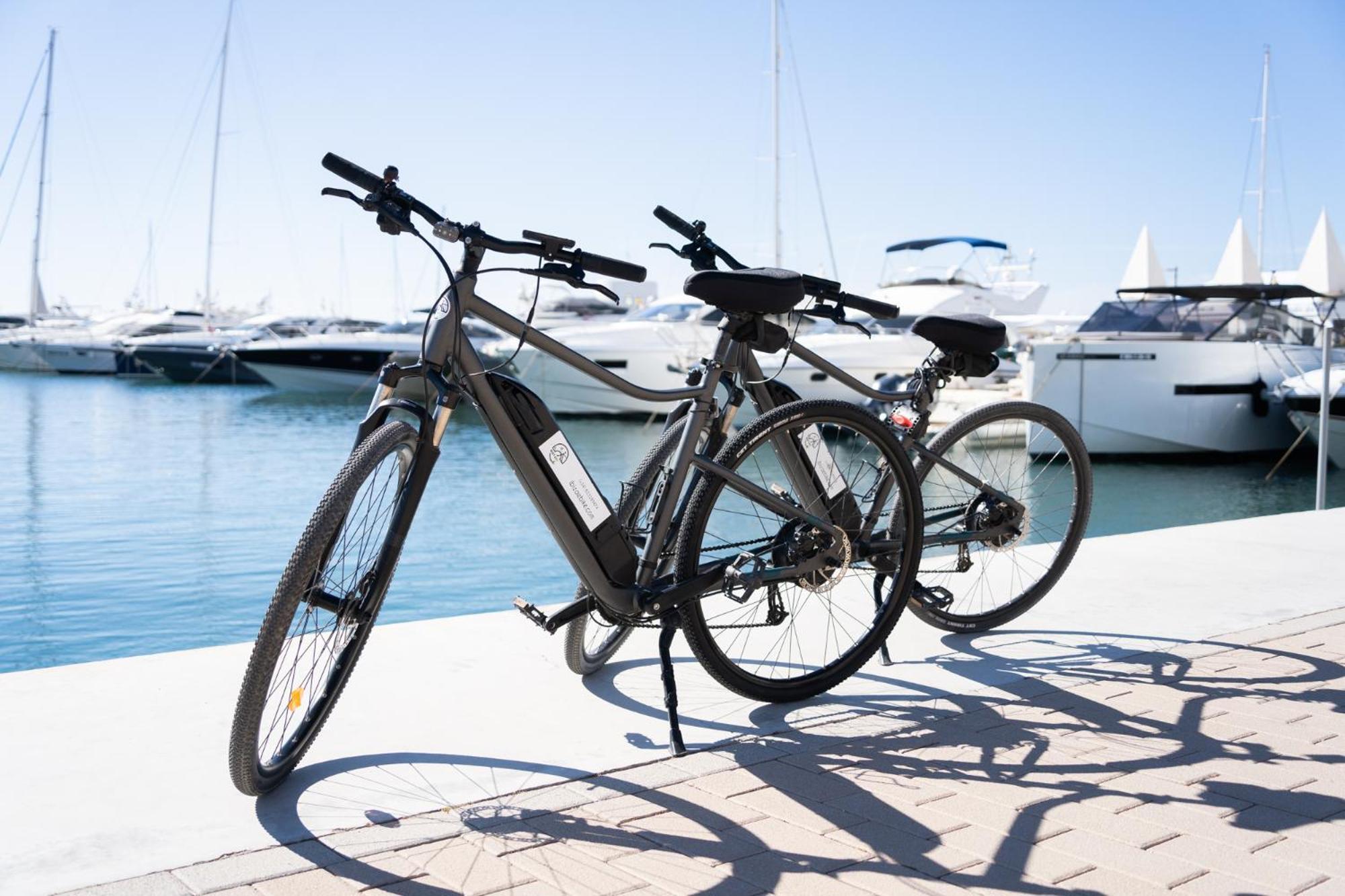 Atlas Apartments Ibiza Santa Eularia des Riu Ngoại thất bức ảnh