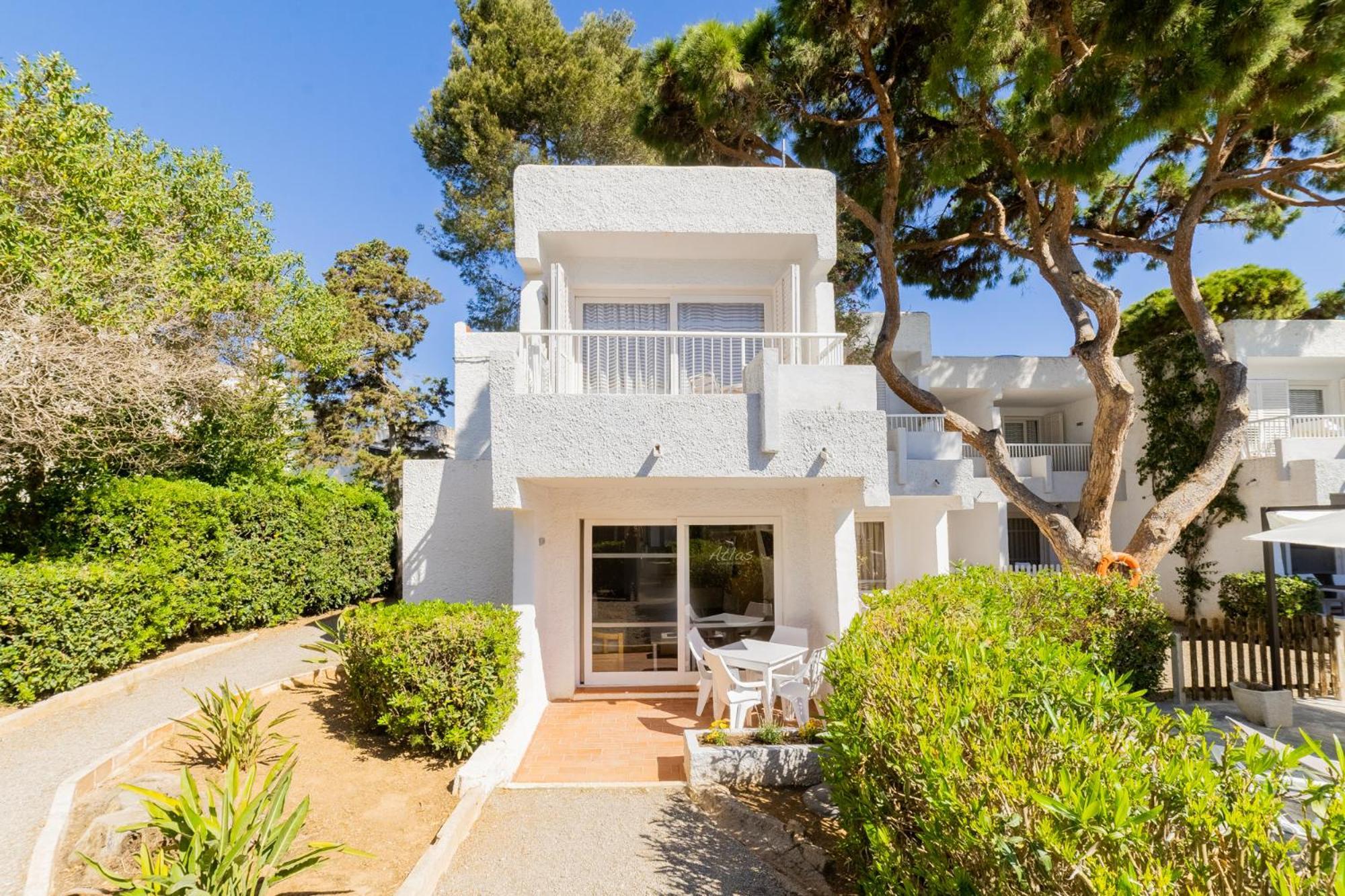 Atlas Apartments Ibiza Santa Eularia des Riu Ngoại thất bức ảnh
