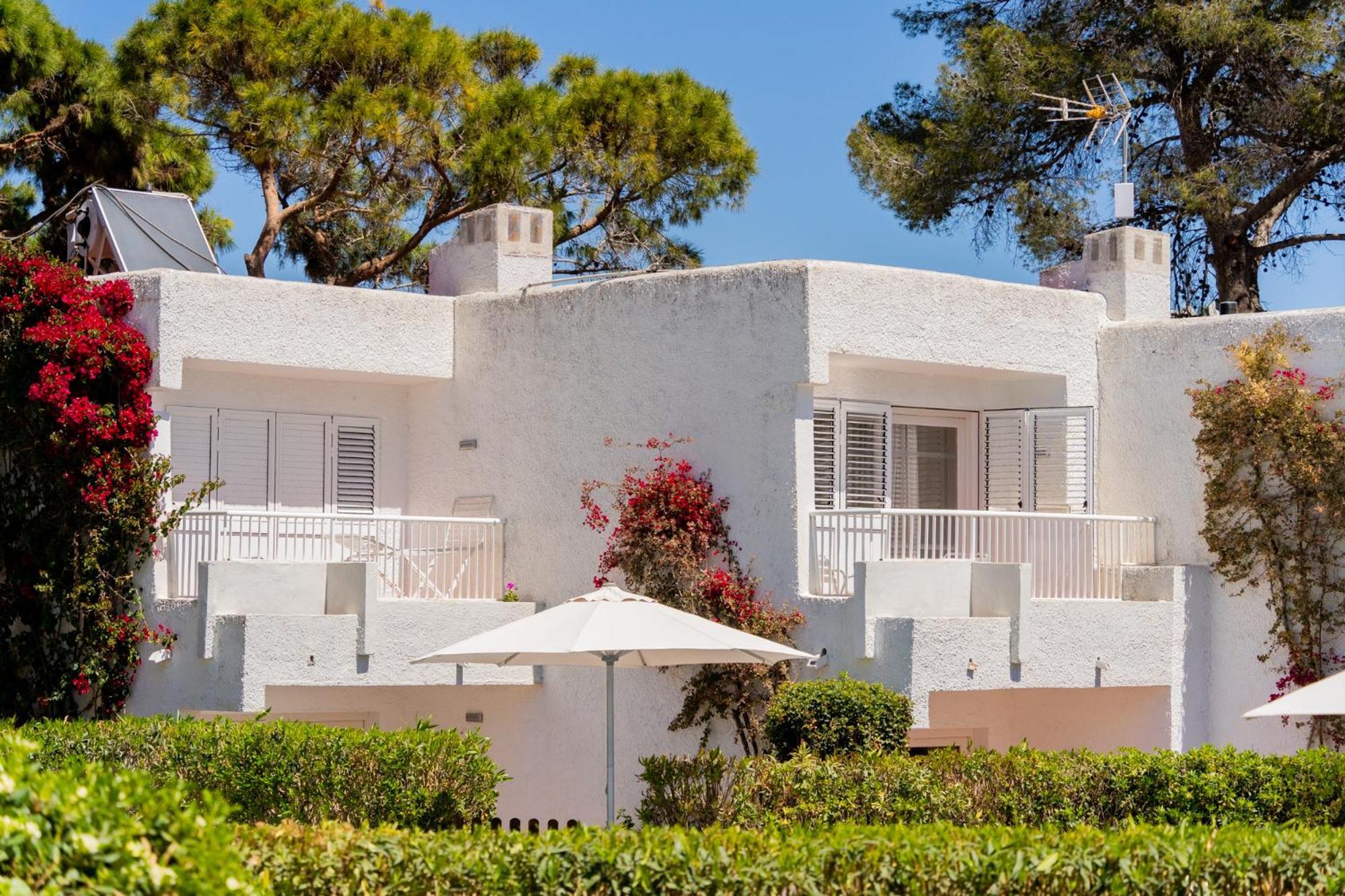 Atlas Apartments Ibiza Santa Eularia des Riu Ngoại thất bức ảnh